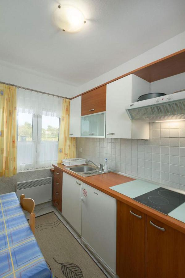 Put Maslina 7 Apartment Savudrija Exterior photo